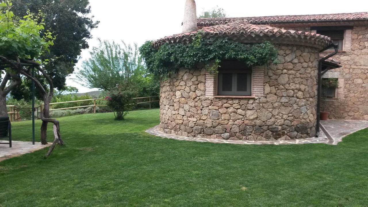 Abejas 1 De El Vergel De Chilla Candeleda Exterior photo